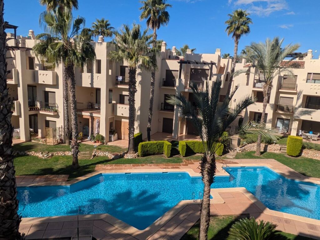 Ático en Urbanización Roda Golf, listo para entrar a vivir. - Featured Image